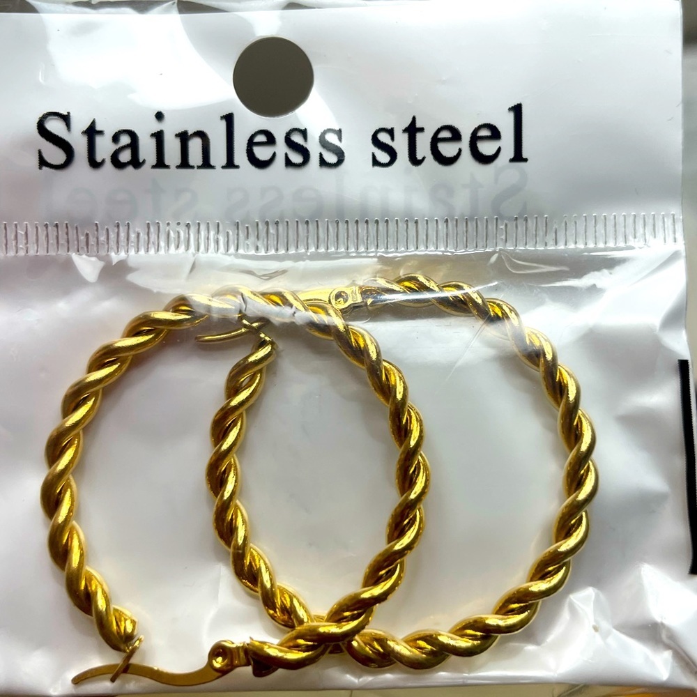 Stainless steel gold tone hoop earrings